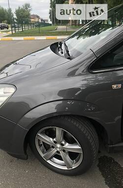 Мінівен Opel Zafira 2010 в Вишневому