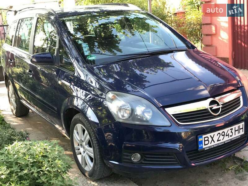 Мінівен Opel Zafira 2006 в Чернівцях