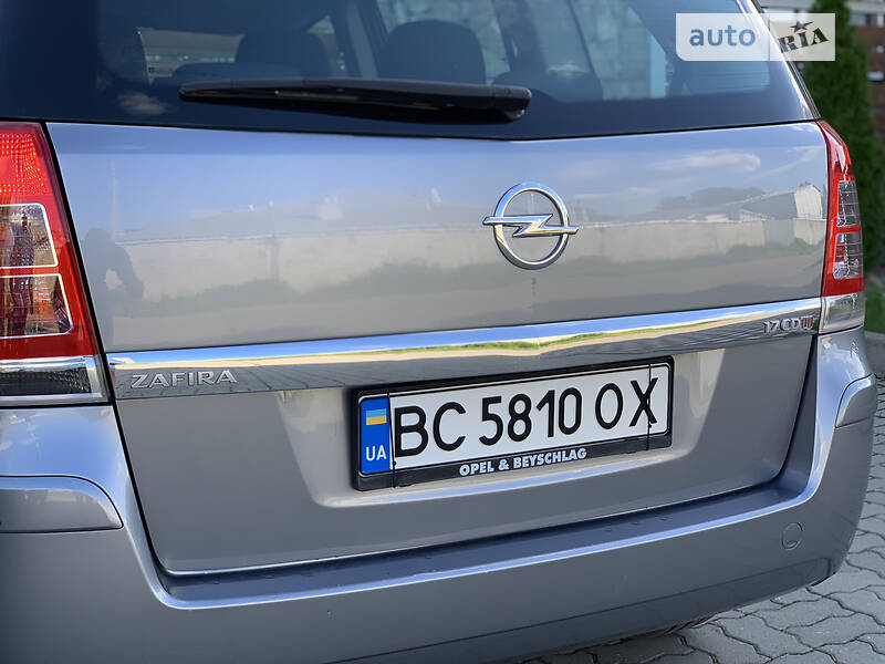 Мінівен Opel Zafira 2009 в Стрию