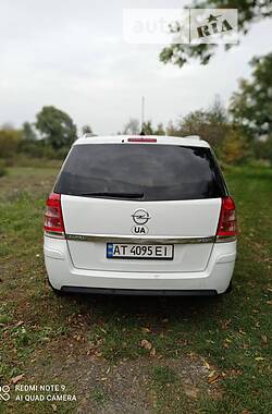 Унiверсал Opel Zafira 2014 в Рогатині
