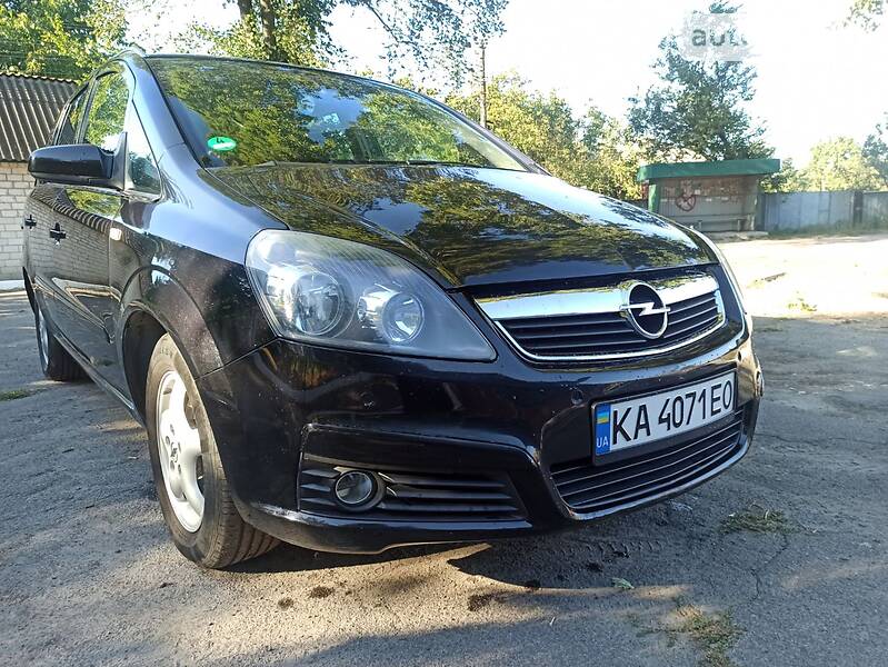 Мінівен Opel Zafira 2007 в Броварах