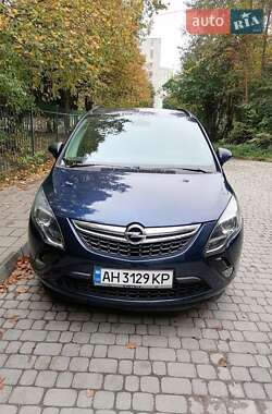 Минивэн Opel Zafira 2012 в Львове