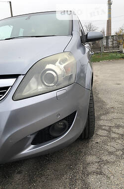 Минивэн Opel Zafira 2008 в 