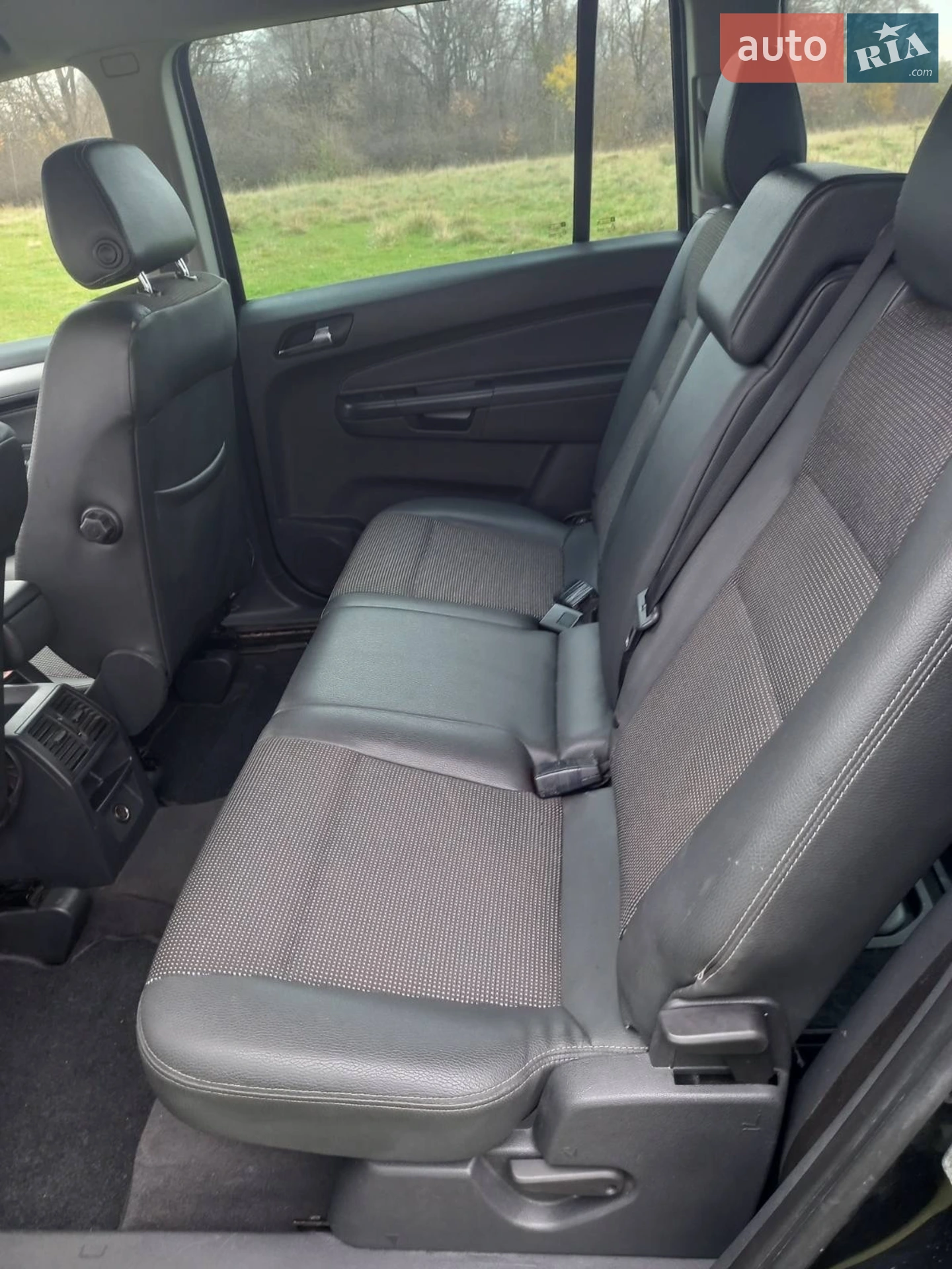2011 Opel Zafira - мініатюра 16