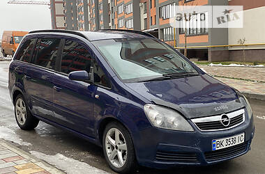 Минивэн Opel Zafira 2006 в Тернополе