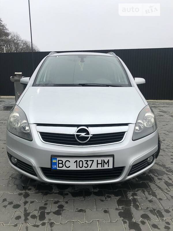 Минивэн Opel Zafira 2005 в Львове