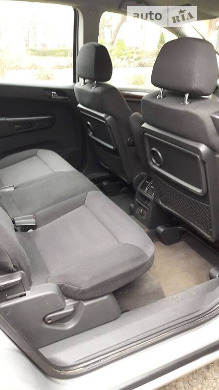 Минивэн Opel Zafira 2005 в Львове