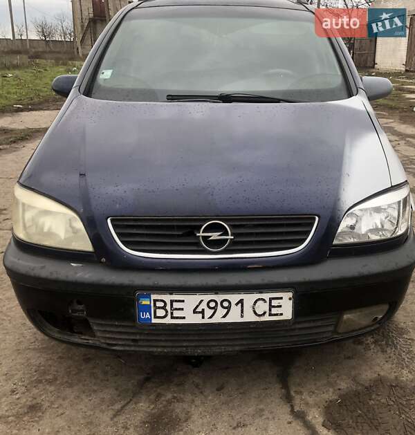 Минивэн Opel Zafira 2001 в Одессе