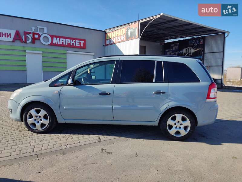 Минивэн Opel Zafira 2008 в Ковеле