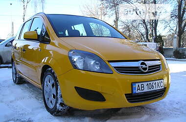 Микровэн Opel Zafira 2014 в Виннице