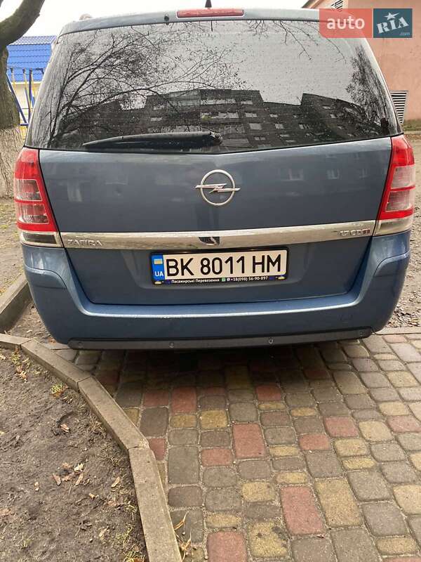 Мінівен Opel Zafira 2008 в Костопілі