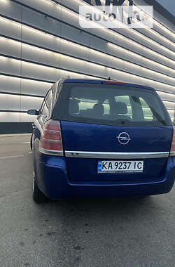 Мінівен Opel Zafira 2006 в Києві