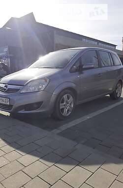 Минивэн Opel Zafira 2008 в 
