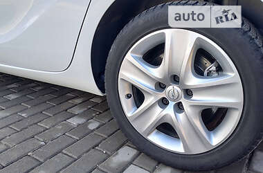 Мікровен Opel Zafira 2015 в 