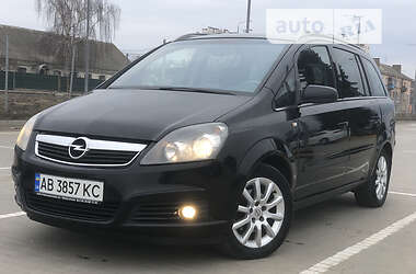 Минивэн Opel Zafira 2005 в Виннице