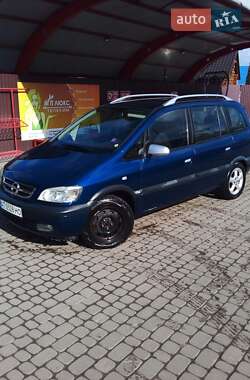 Мінівен Opel Zafira 2003 в Надвірній