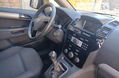 Минивэн Opel Zafira 2013 в Умани