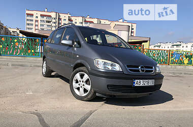 Минивэн Opel Zafira 2004 в Виннице