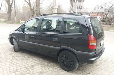 Минивэн Opel Zafira 2003 в Ровно