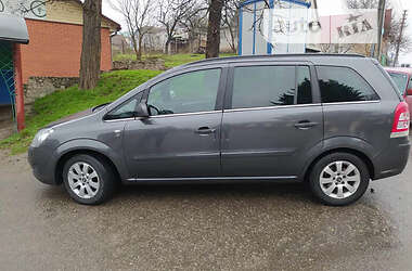 Минивэн Opel Zafira 2010 в Богуславе