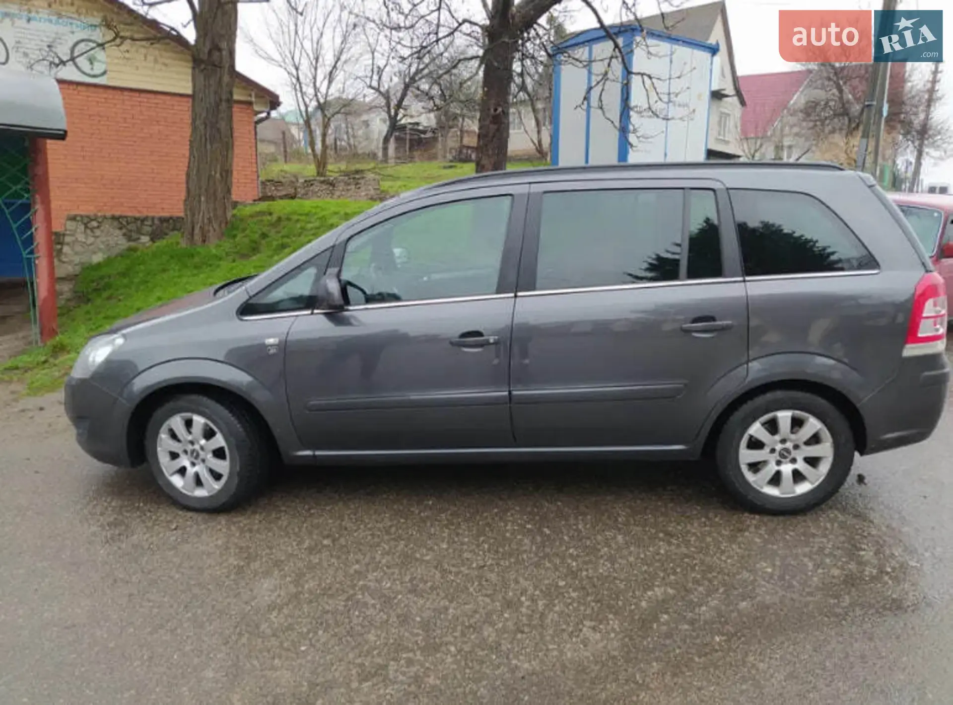 2010 Opel Zafira - фото 1