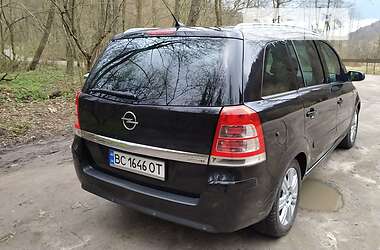 Мінівен Opel Zafira 2009 в Жовкві