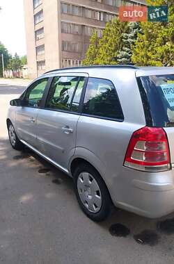 Мінівен Opel Zafira 2009 в Кривому Розі
