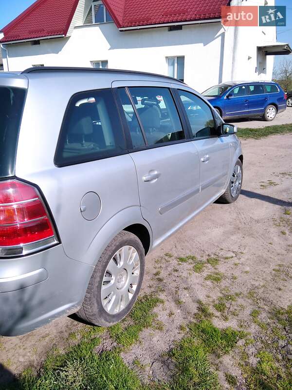 Мінівен Opel Zafira 2007 в Запоріжжі