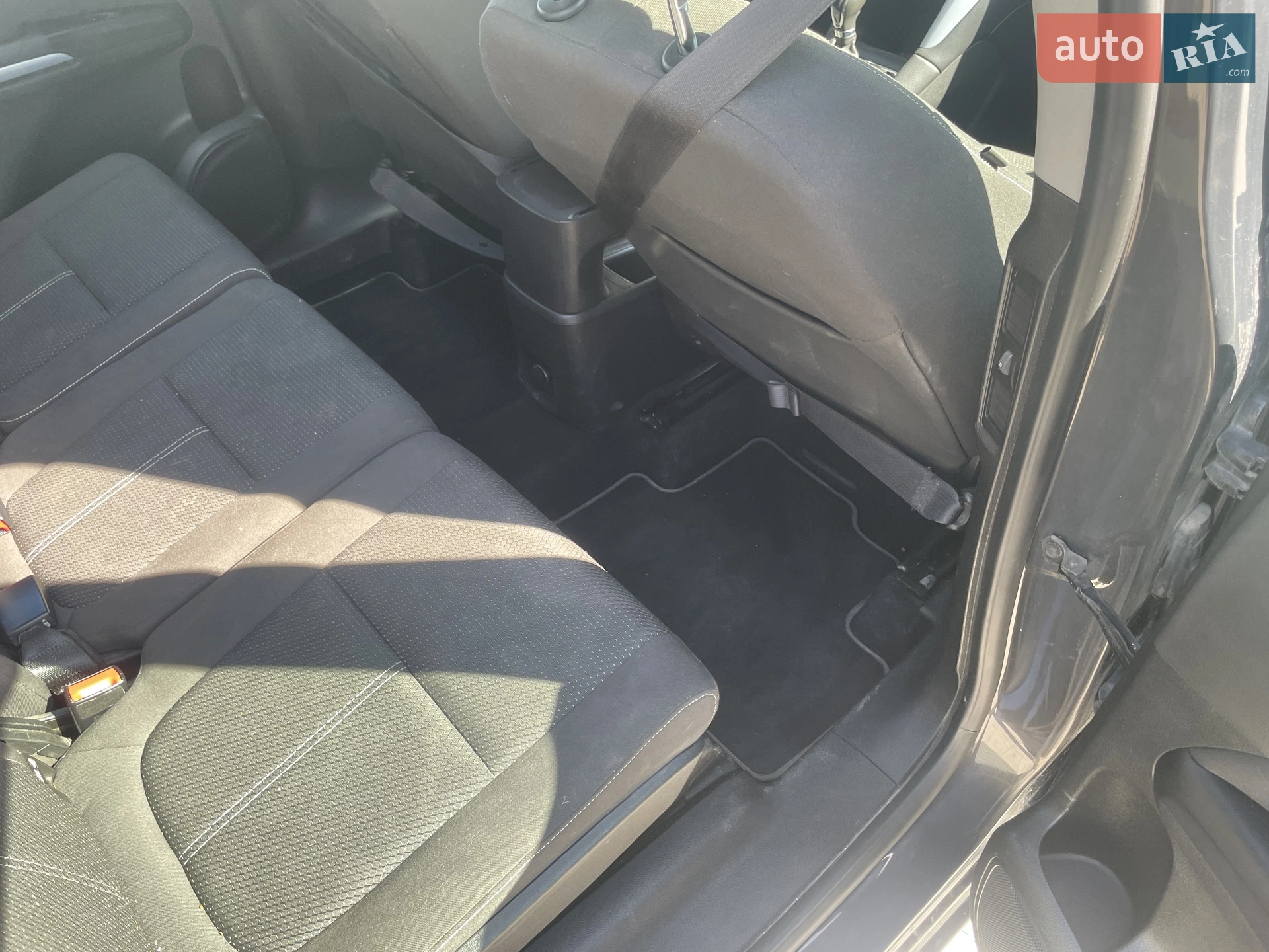 2014 Opel Zafira - мініатюра 28