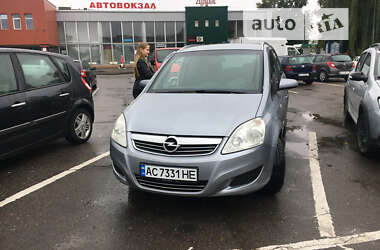 Минивэн Opel Zafira 2008 в Луцке