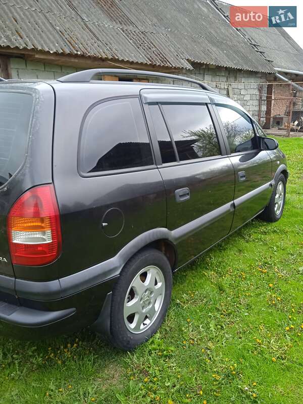 Минивэн Opel Zafira 2001 в Львове