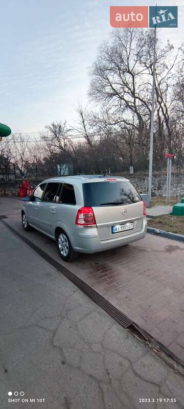 Мінівен Opel Zafira 2009 в Первомайську