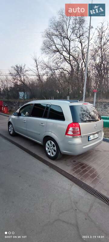 Мінівен Opel Zafira 2009 в Первомайську