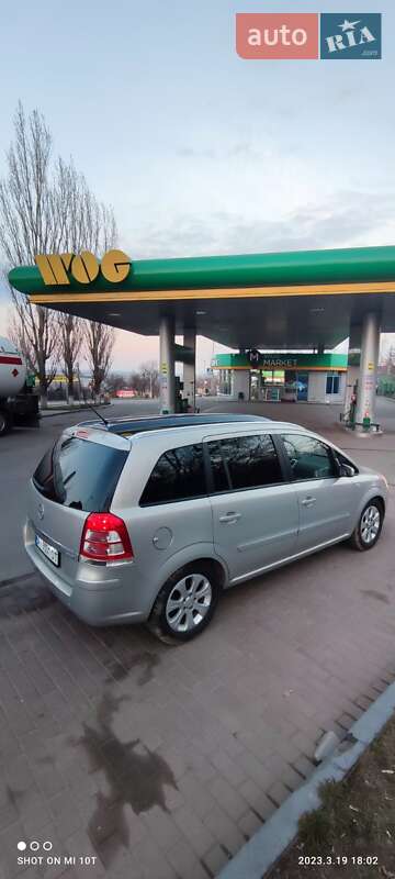 Мінівен Opel Zafira 2009 в Первомайську