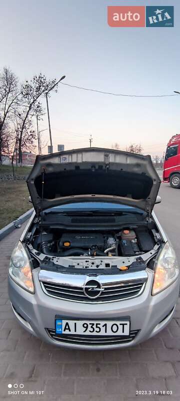 Мінівен Opel Zafira 2009 в Первомайську