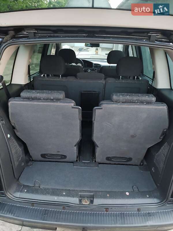 Минивэн Opel Zafira 2001 в Одессе