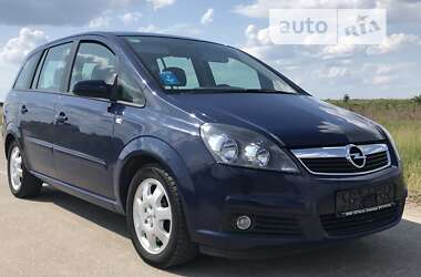 Минивэн Opel Zafira 2008 в Ровно