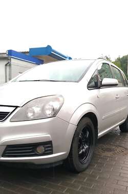 Мінівен Opel Zafira 2006 в Чернівцях