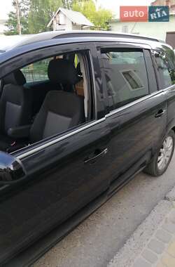 Минивэн Opel Zafira 2005 в 