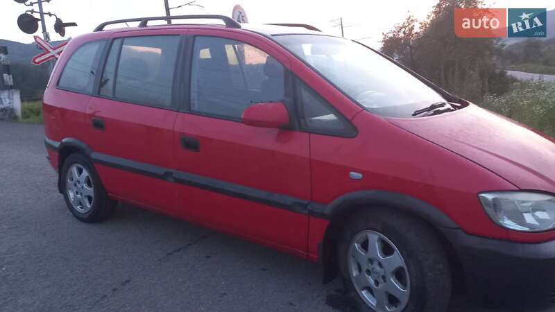 Мінівен Opel Zafira 2001 в Великому Березному