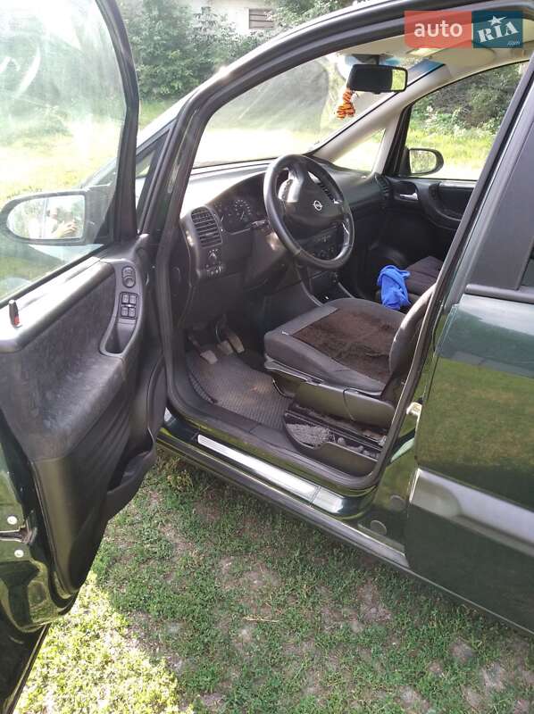 Минивэн Opel Zafira 2002 в Немирове фото 5 Минивэн Opel Zafira 2002 в Немирове
