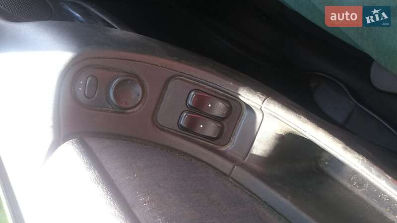 Минивэн Opel Zafira 1999 в Виннице