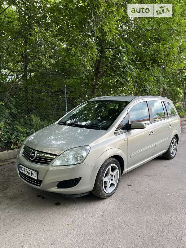 176 объявлений о продаже Opel Zafira 2007 года