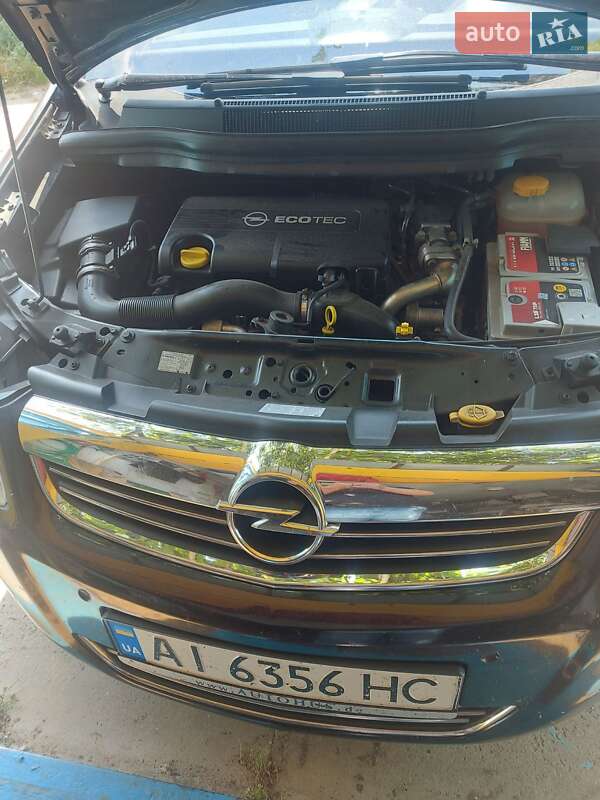 Мінівен Opel Zafira 2012 в Славутичі