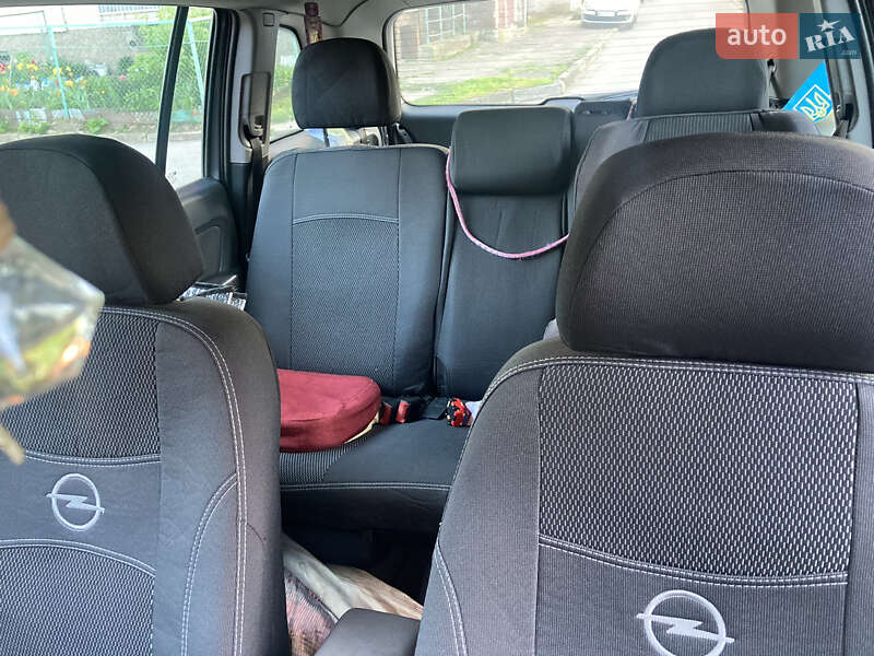 Мінівен Opel Zafira 2007 в Самборі