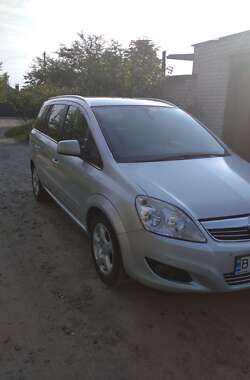 Минивэн Opel Zafira 2010 в Кременчуге