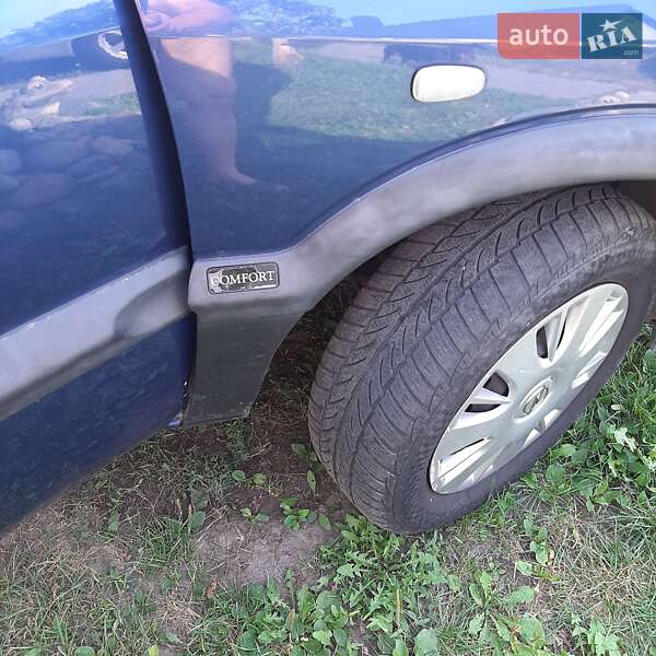 Минивэн Opel Zafira 2002 в Луцке