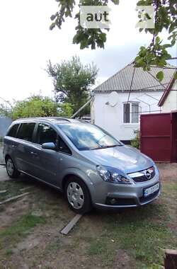 Минивэн Opel Zafira 2007 в 