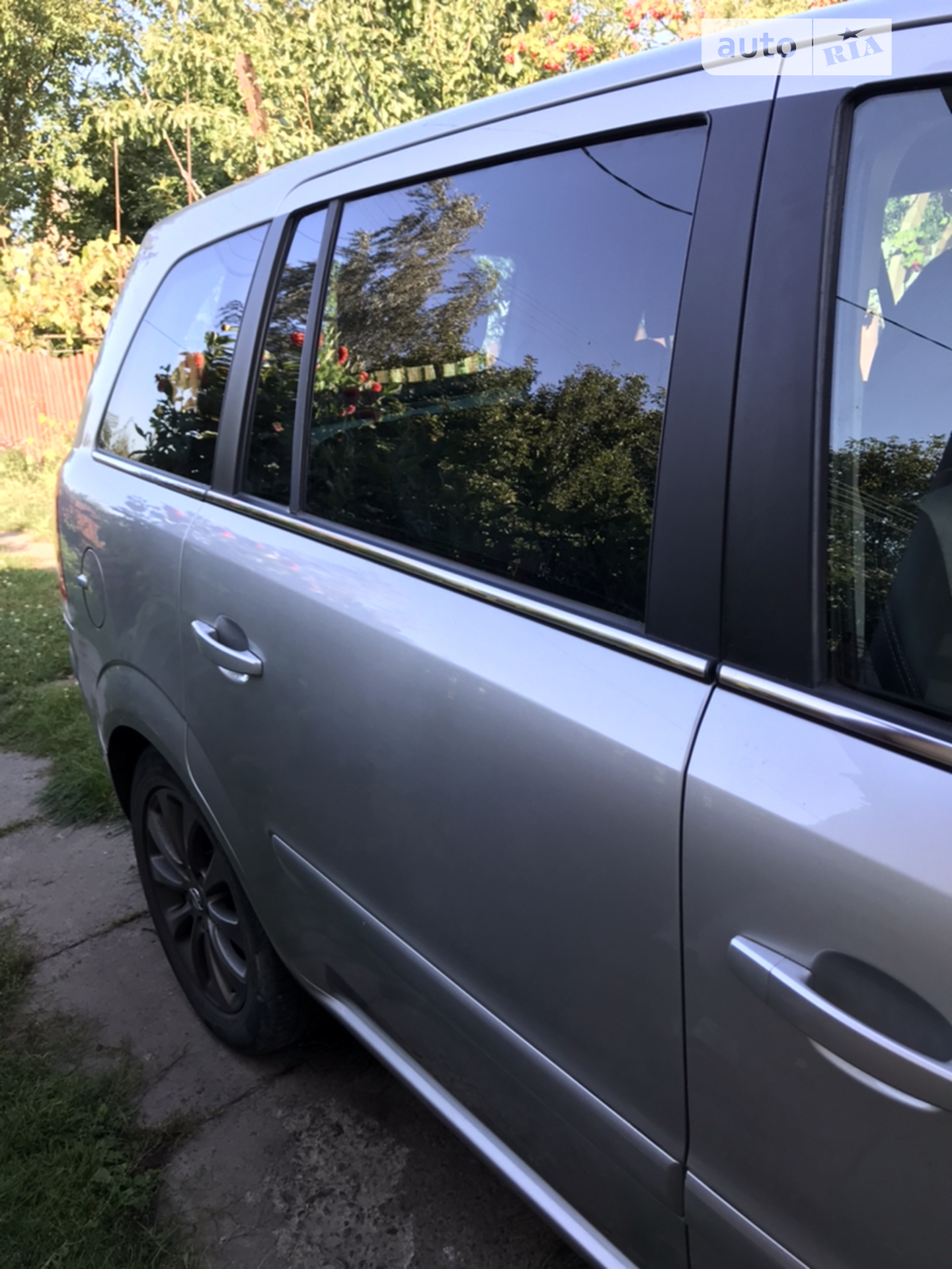 2010 Opel Zafira - мініатюра 11