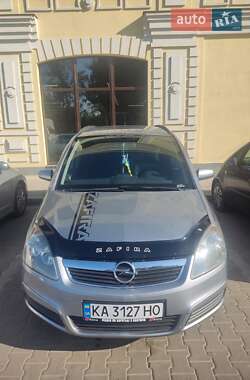 Минивэн Opel Zafira 2007 в 